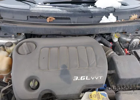 2013 Dodge Journey Sxt z USA, uszkodzony, nr VIN 3C4PDDBG2DT504689